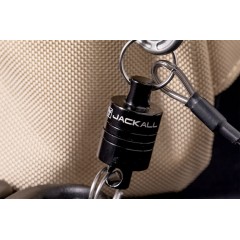 JACKALL　CARABINER MAGNET　