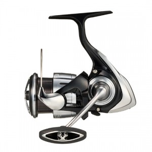 ダイワ    23 レグザ LT2500     DAIWA