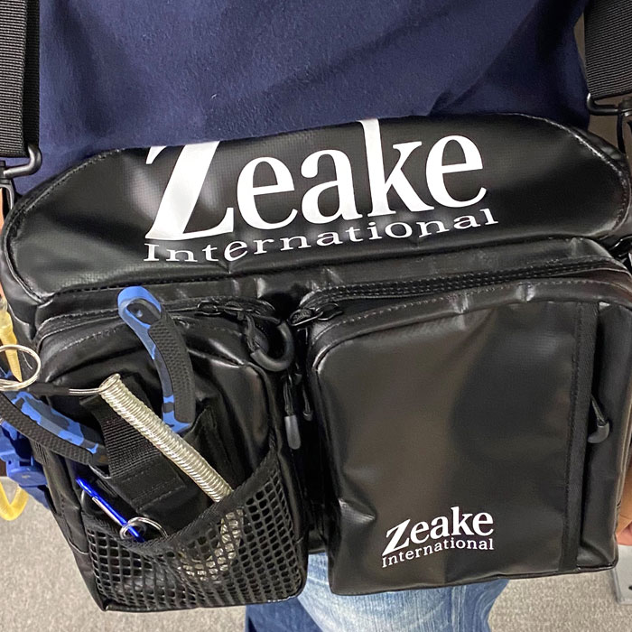 ZEAKE waist belt bag - 【Bass Trout Salt lure fishing web order  shop】BackLash｜Japanese fishing tackle｜
